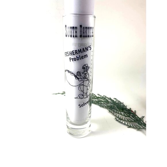 South Dakota Fishermans Problem Solver Tal Shooter Glass 7 inch - Picture 1 of 7
